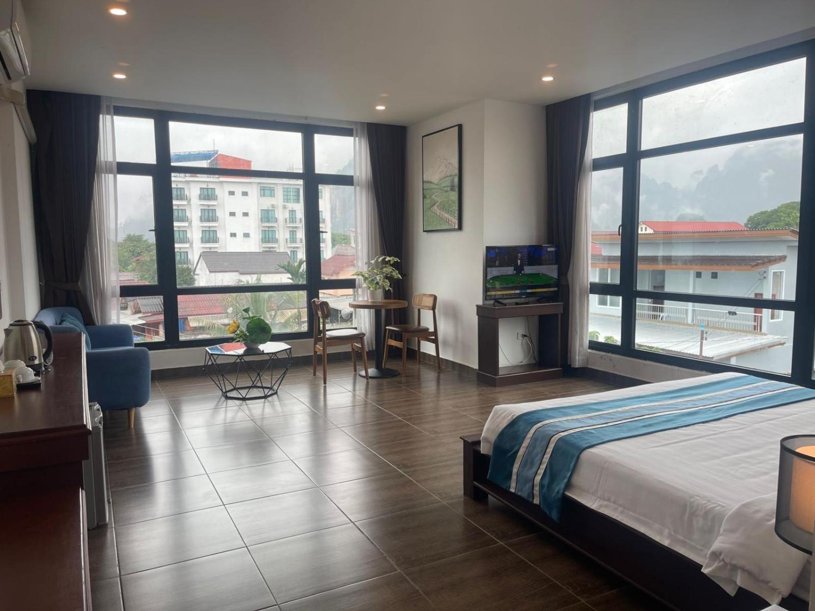 Vang Vieng Topview Hotel Luaran gambar