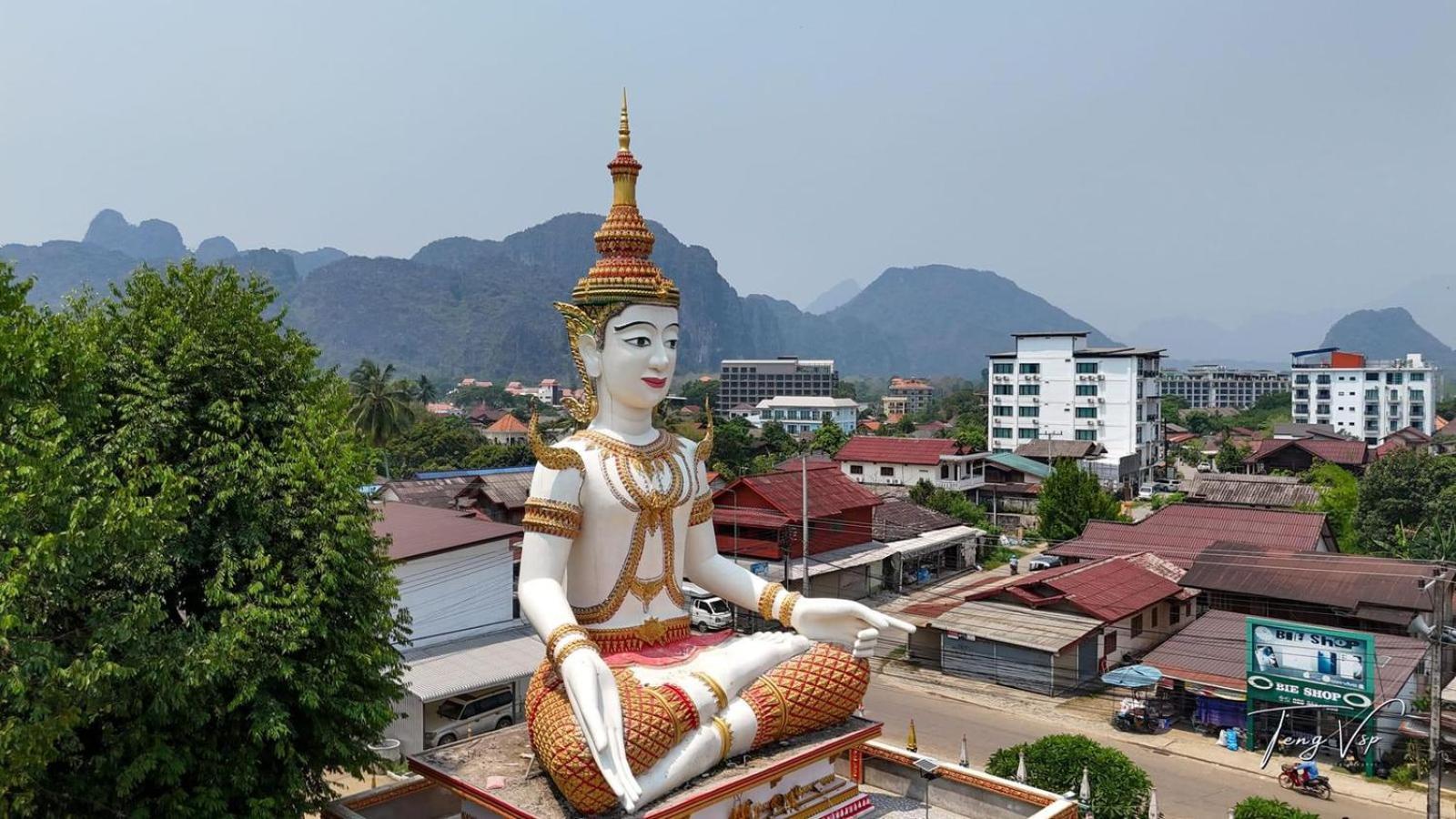 Vang Vieng Topview Hotel Luaran gambar