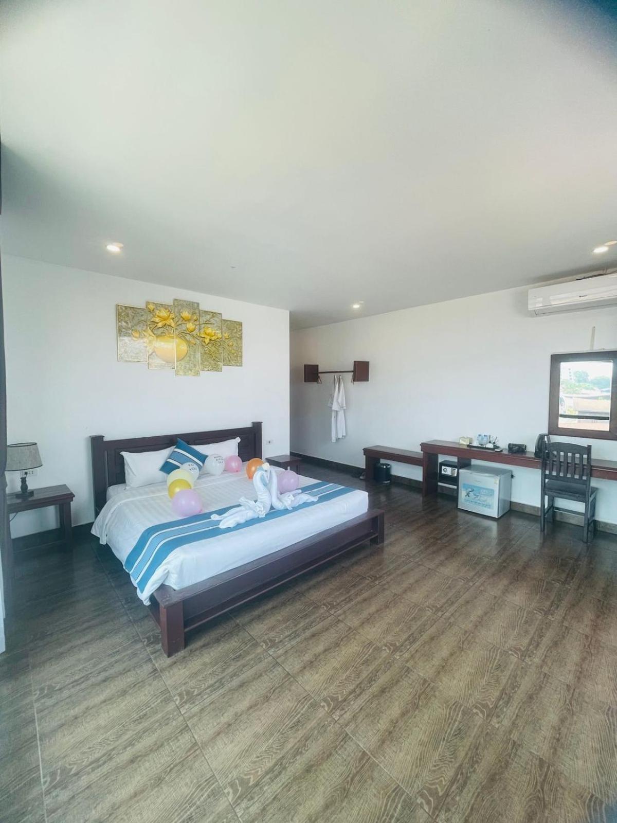 Vang Vieng Topview Hotel Luaran gambar