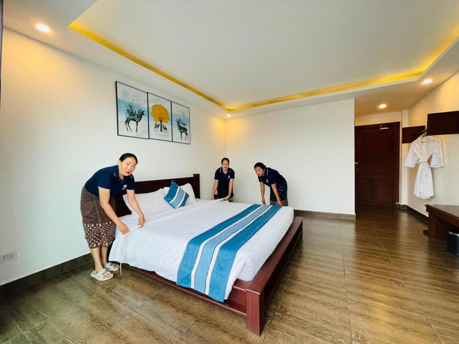 Vang Vieng Topview Hotel Luaran gambar