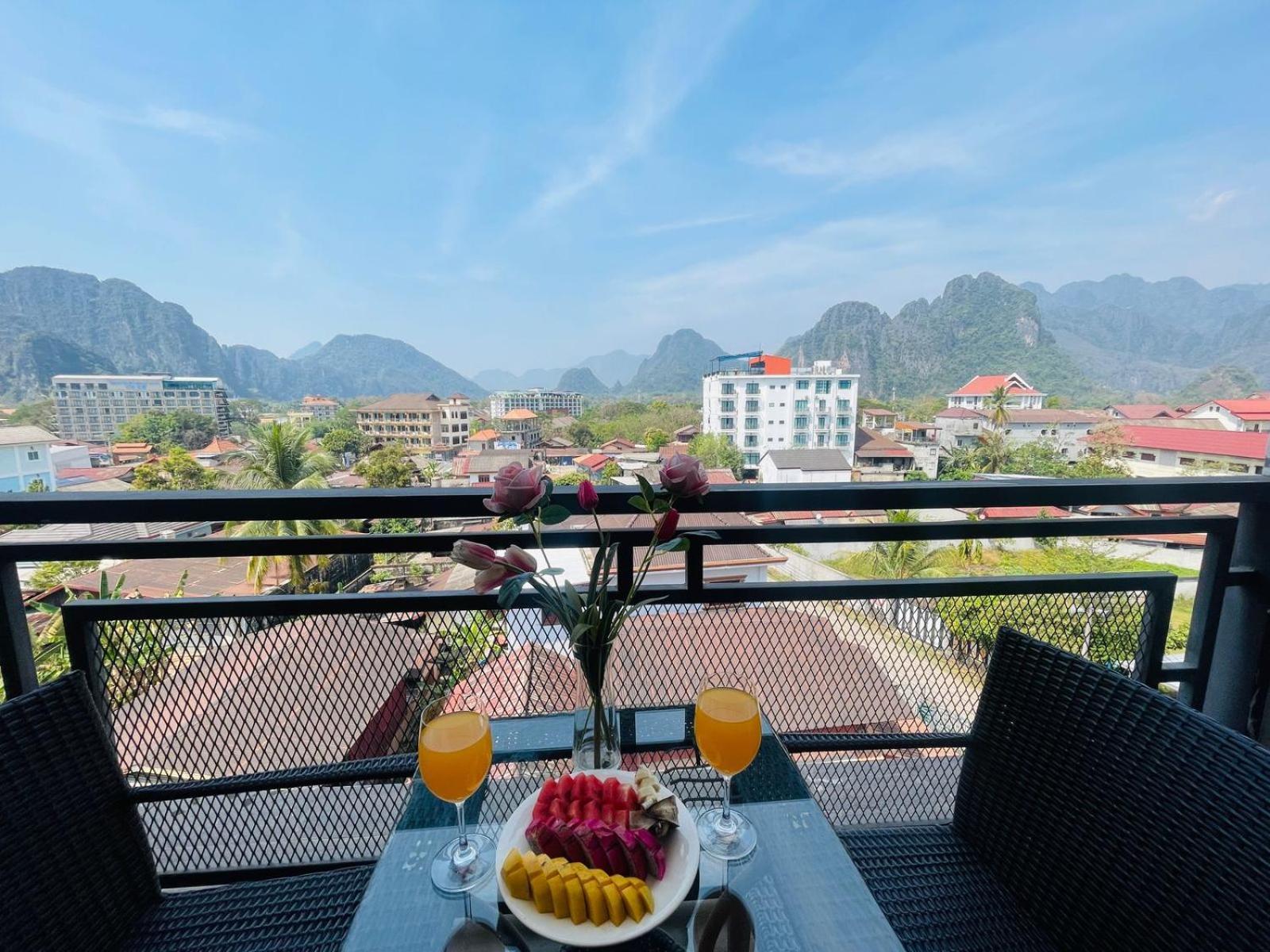Vang Vieng Topview Hotel Luaran gambar